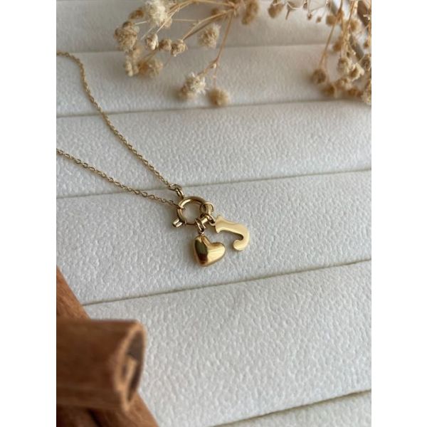 Collier LOVE J
