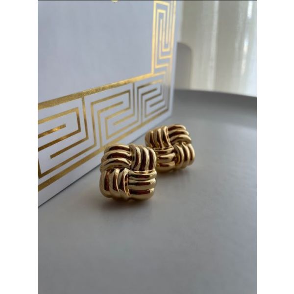 Boucles Carrée