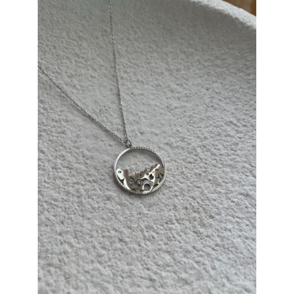 Collier Argent avec des petits motifs