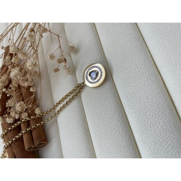 Collier disque doré coeur diamant
