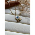 Collier AIN II