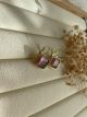 MINI BOUCLES D'OREILLES LILAS